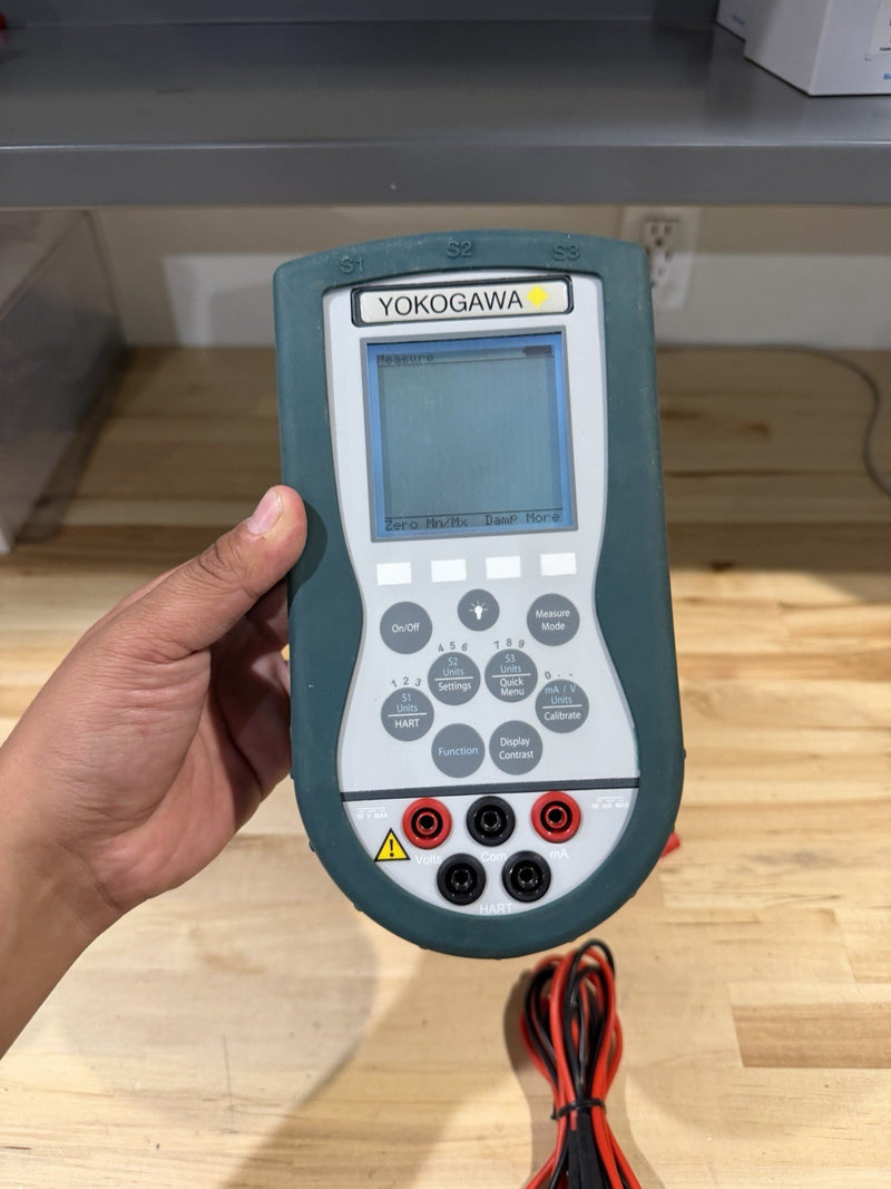 YOKOGAWA MODEL YPC4010 PRESSURE CALIBRATOR WITH LEADS TESTED