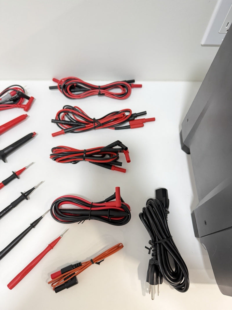 FLUKE 9144 FIELD METROLOGY WELL 50°C TO 660°C TEMPERATURE CALIBRATOR & LEADS