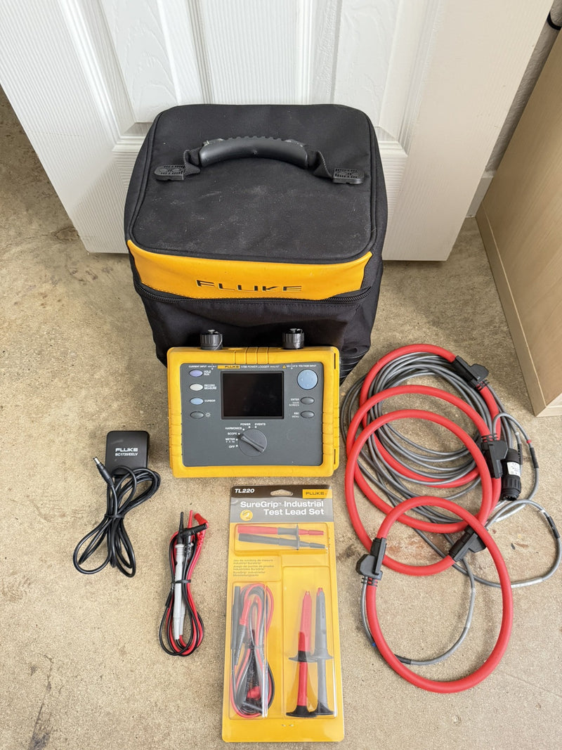 FLUKE 1735 THREE-PHASE POWER LOGGER WITH PROBES & CASE & CHARGER