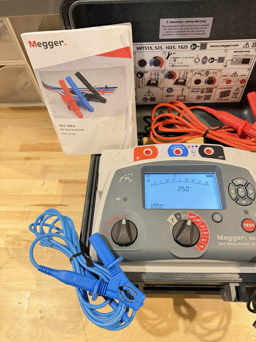 MEGGER MIT515 5KV INSULATION TESTER W/ LEADS & CHARGER (TESTED) FREE SHIPPING