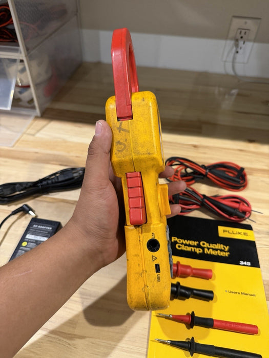 FLUKE 345 POWER QUALITY CLAMP METER W/LEADS & ACCESSORIES (TESTED) SHIPS FAST