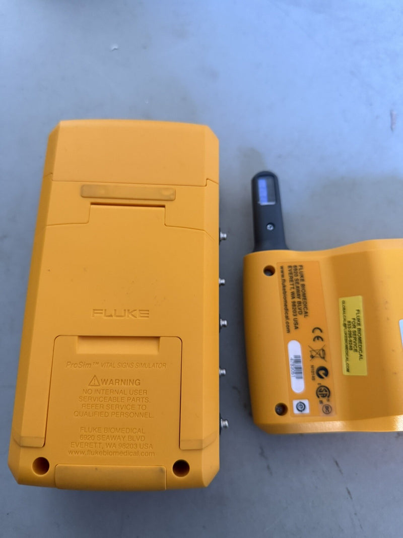 FLUKE BIOMEDICAL PROSIM 4 & SPOT LIGHT KIT WITH BAG & CHARGER TESTED