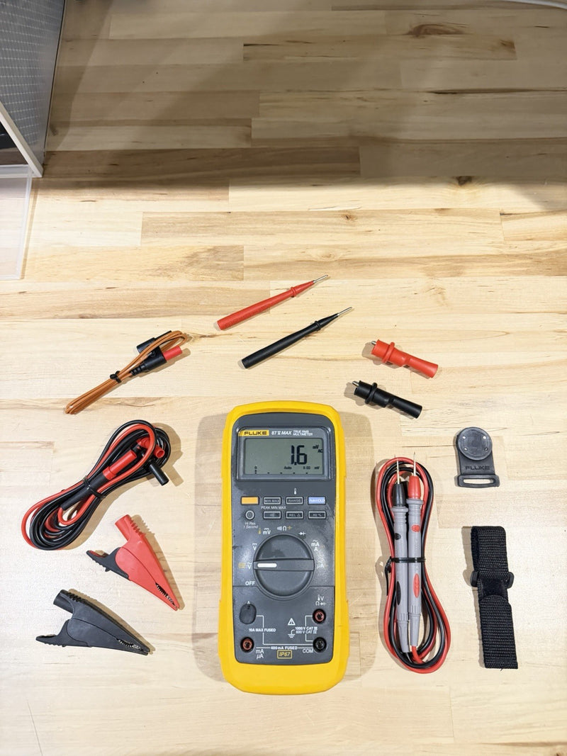 FLUKE 87V-MAX/E2 INDUSTRIAL COMBO KIT TESTED