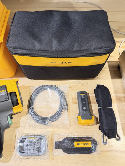 FLUKE TI401-PRO 60HZ THERMAL IMAGER KIT WITH ACCESSORIES