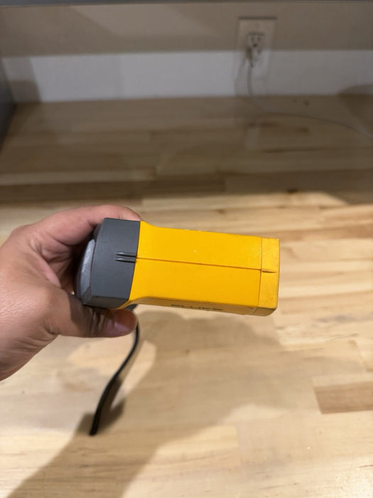 FLUKE 63 INFRARED THERMOMETER - SHIPS FAST