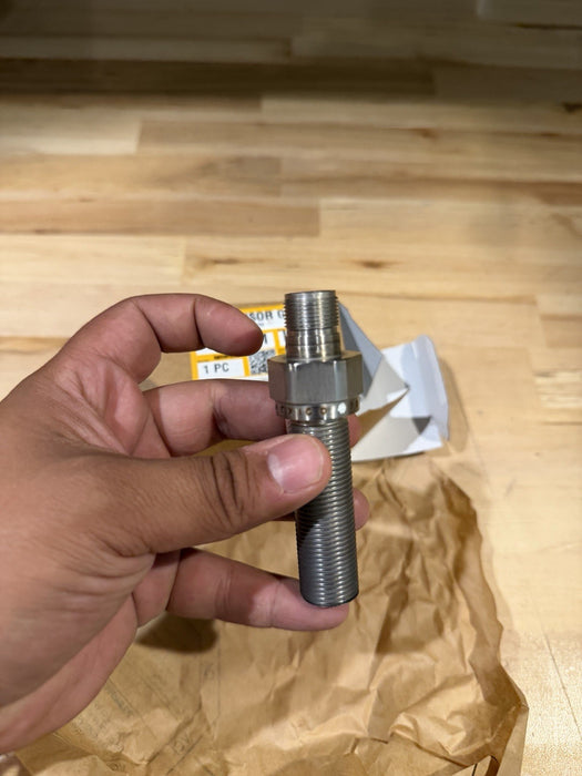 CAT 186-0131 STEEL HIGH OUTPUT MAGNETIC SPEED SENSOR