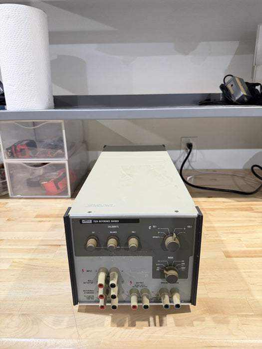 FLUKE 752A REFERENCE DIVIDER TESTED