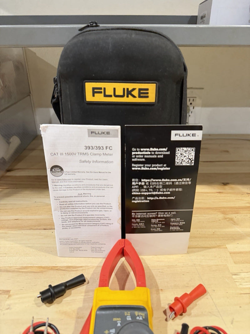 FLUKE 393 FC CAT III 1500V TRMS CLAMP METER W/LEADS TESTED