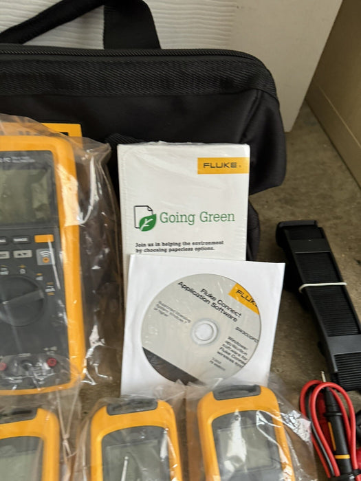 FLUKE 3000 FC IND WIRELESS TRUE RMS DIGITAL MULTIMETER INDUSTRIAL KIT NEW