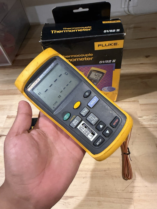FLUKE 52 II THERMOMETER WITH PROBE CALIBRATED 2026