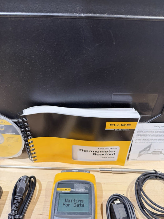 FLUKE 1523 REFERENCE THERMOMETER W/ PROBE KIT & ACCESSORIES-FREE SHIPPING TESTED