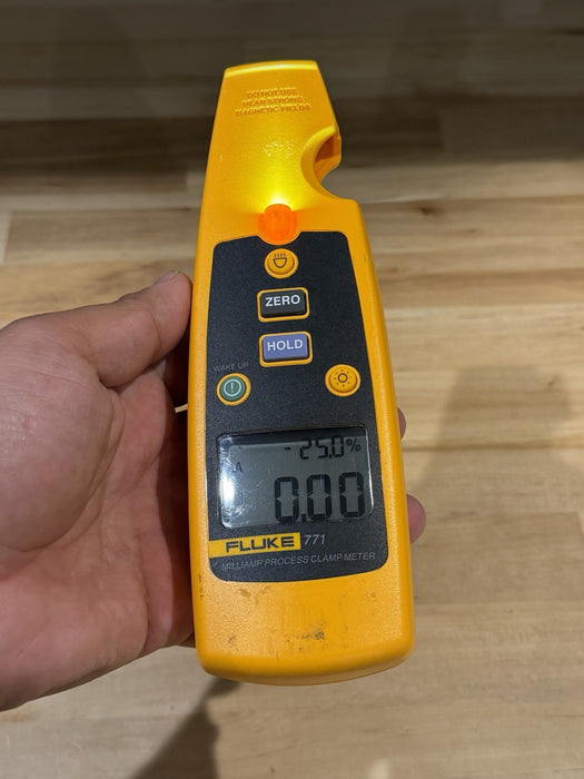FLUKE 771 MILLIAMP PROCESS CLAMP METER (NO CLAMP) SHIPS FAST