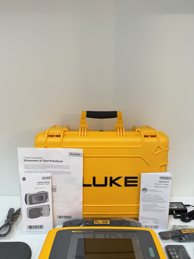 FLUKE ii910 ACOUSTIC IMAGER W/ ACCESSORIES FREE SHIPPING (NEW)
