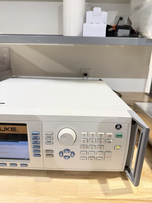 FLUKE 9640A RF REFERENCE SOURCE (PARTS ONLY) FOR PARTS - SHIPS FAST