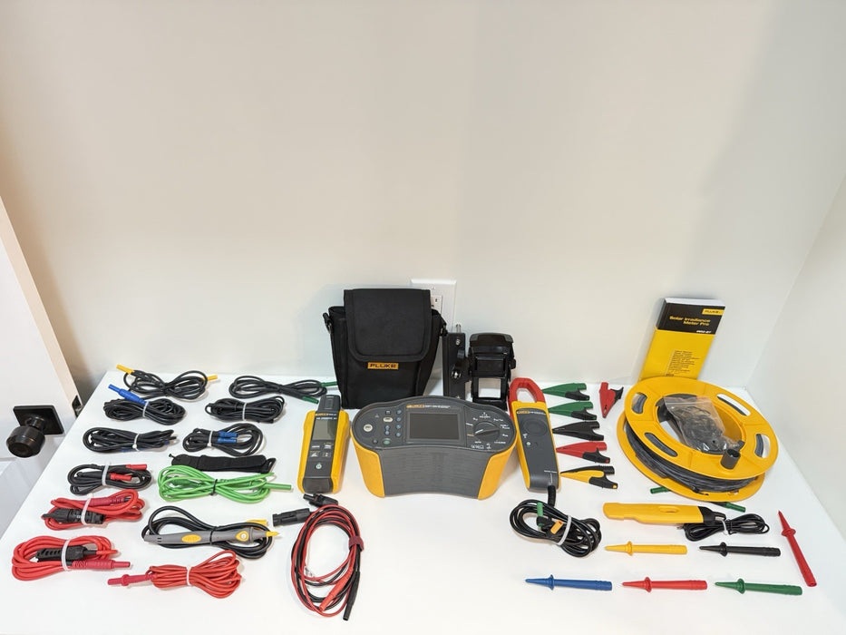 FLUKE SMFT-1000/PRO MULTIFUNCTION PV TESTER & PERFORMANCE ANALYZER TESTED