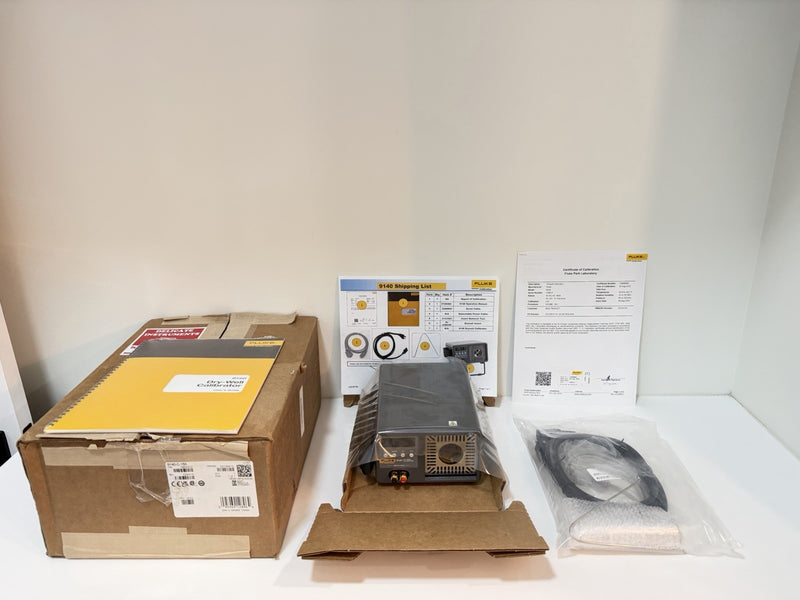 FLUKE 9140-C-156 DRY-WELL CALIBRATOR KIT CAL DATE 20252026