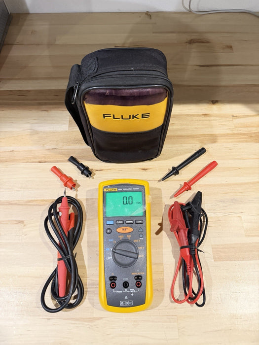 FLUKE 1507 INSULATION MULTIMETER W/ LEADS & CLIPS - SHIPS FAST