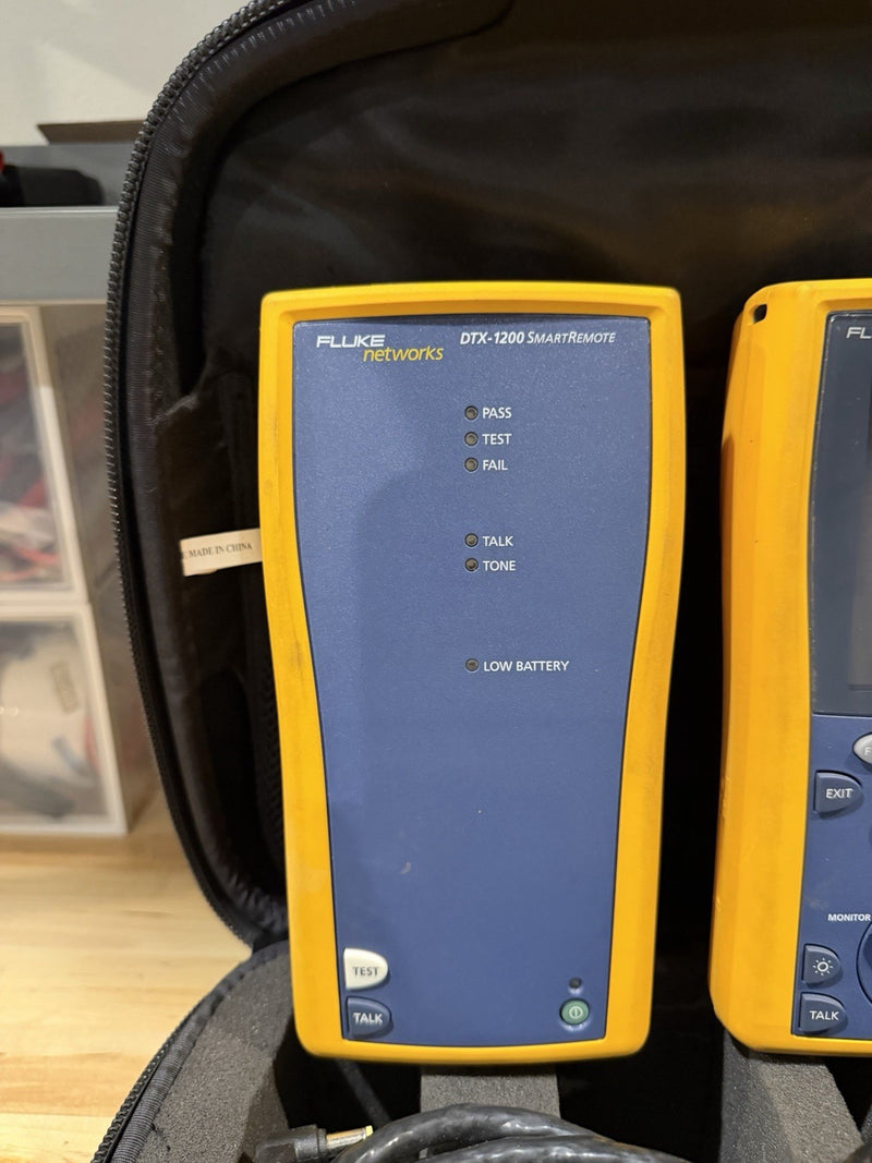 FLUKE DTX-1200 CABLE ANALYZER KIT W ACCESSORIES & MODULES (TESTED) SHIPS FREE