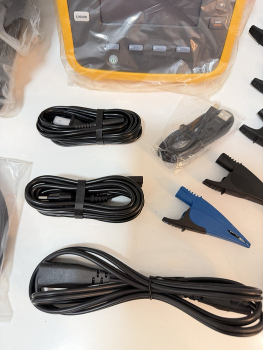 FLUKE 1736 POWER LOGGER NEW FACTORY SEALED (CALIBRATED 2025) FREE SHIPPING NEW