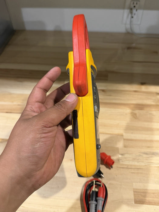 FLUKE 375FC TRMS CLAMP METER W/ LEADS & CLIPS (SHIPS FAST)