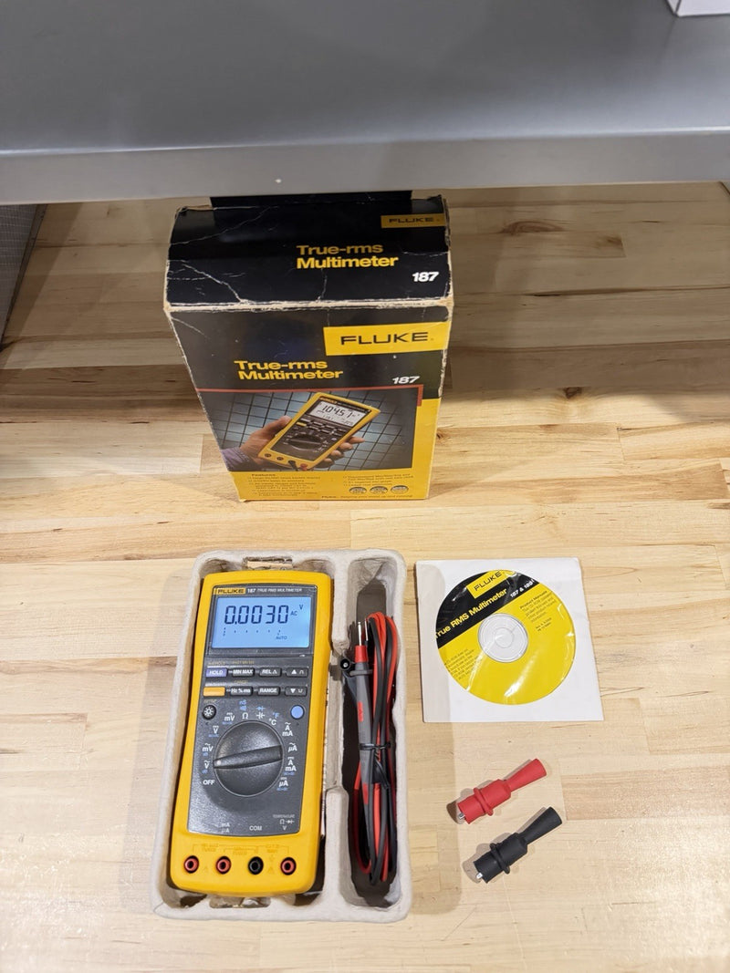FLUKE 187 TRUE RMS MULTIMETER WITH LEADS & CLIPS TESTED RARE