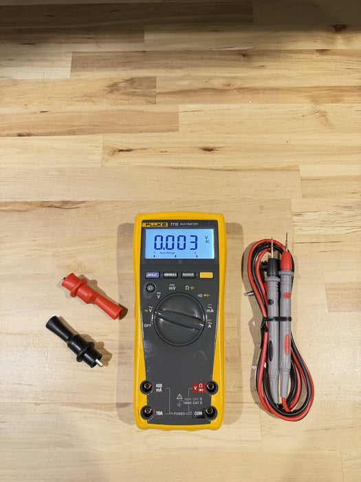 FLUKE 77-IV MULTIMETER W / LEAD SET & CLIPS - SHIPS FAST (TESTED)