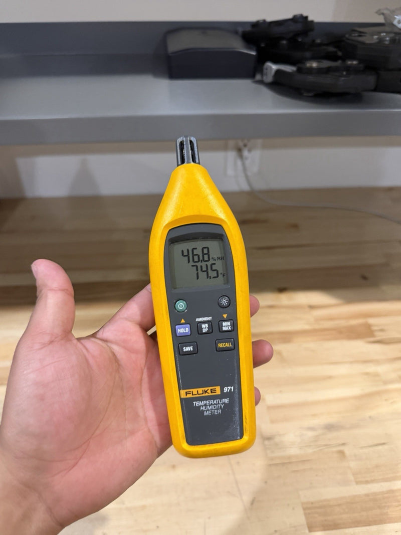 FLUKE 971 TEMPERATURE & HUMIDITY METER (TESTED) SHIPS FAST