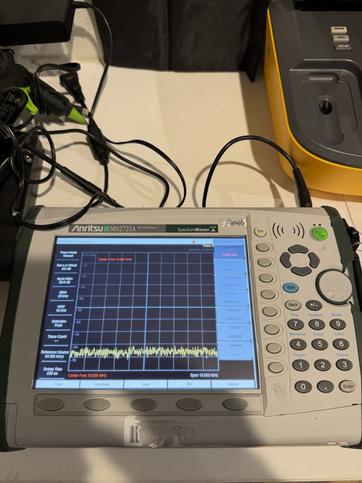 ANRITSU MS2721A SPECTRUM MASTER ANALYZER  W/ CHARGER & MANUAL (TESTED)SHIPS FREE