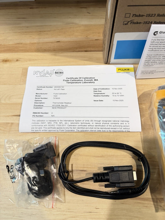FLUKE 1524 REFERENCE THERMOMETER W/ PROBE & BAG (FREE SHIPPING) CALIBRATED 2025