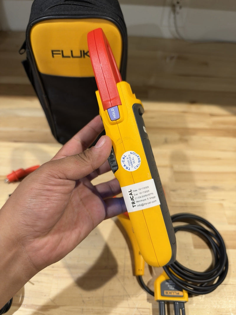 FLUKE 376FC WIRELESS TRUE RMS AC/DC CLAMP METER W/LEADS - SHIPS FAST CAL 2026