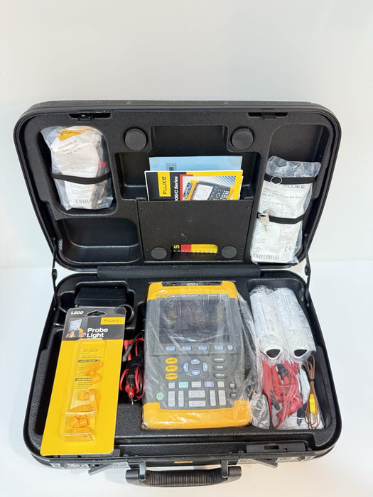FLUKE 199C 200MHZ 2.5GS/S SCOPEMETER COLOR ACCESSORIES NEW