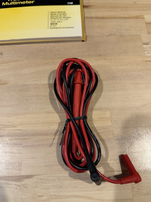 FLUKE 116 TRUS-RMS MULTIMETER / LEADS - SHIPS FAST (TESTED)