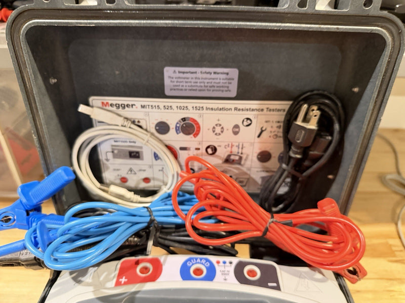 MEGGER MIT525 5KV INSULATION TESTER W/ LEADS & CHARGER (TESTED) FREE SHIPPING