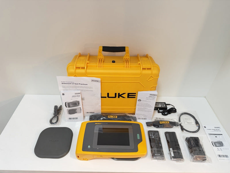 FLUKE ii910 ACOUSTIC IMAGER W/ ACCESSORIES FREE SHIPPING (NEW)