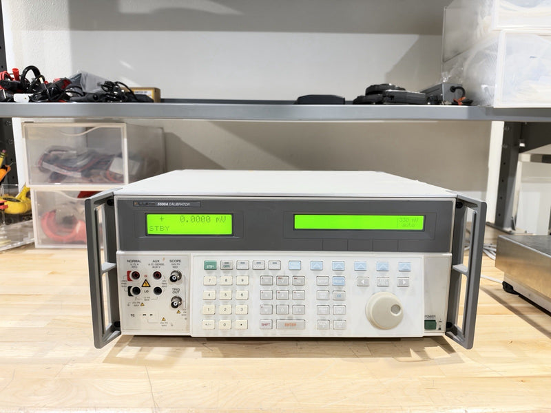 FLUKE 5500A MULTI-FUNCTION CALIBRATOR (TESTED) FREE SHIPPING