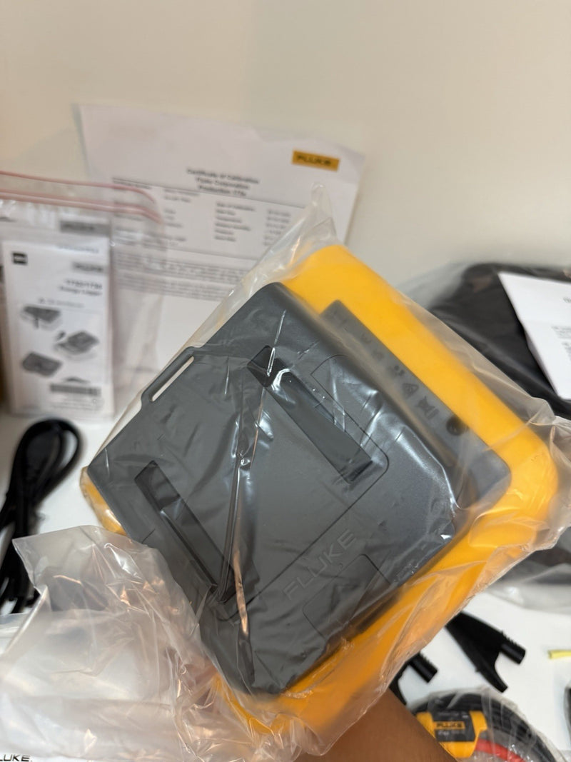 FLUKE 1732/EUS ENERGY LOGGER BOX CALIBRATED 2026