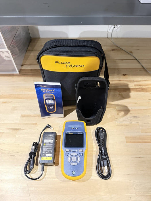 FLUKE NETWORKS AIRCHECK WIFI TESTER WITH CHARGER & BAGE