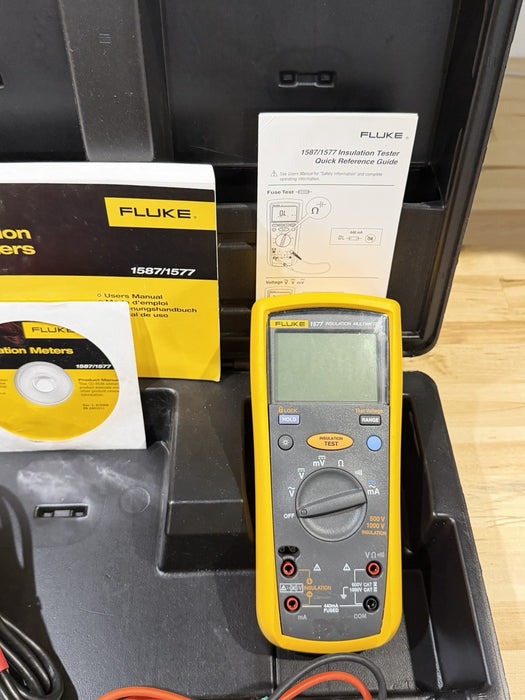 FLUKE 1577 INSULATION MULTIMETER W/ LEADS & CASE (TESTED) SHIPS FAST NEW SEALED
