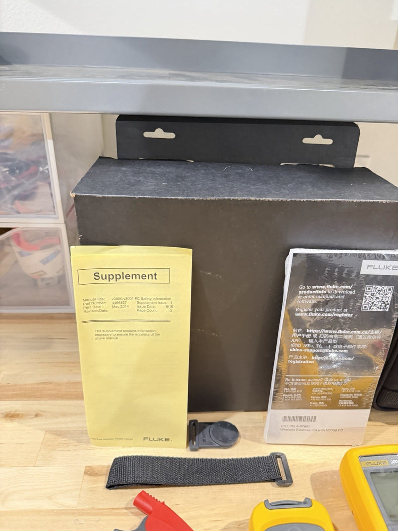 FLUKE 3000 FC TRUE RMS MULTIMETER & FLUKE A3000 FC CURRENT CLAMP KIT