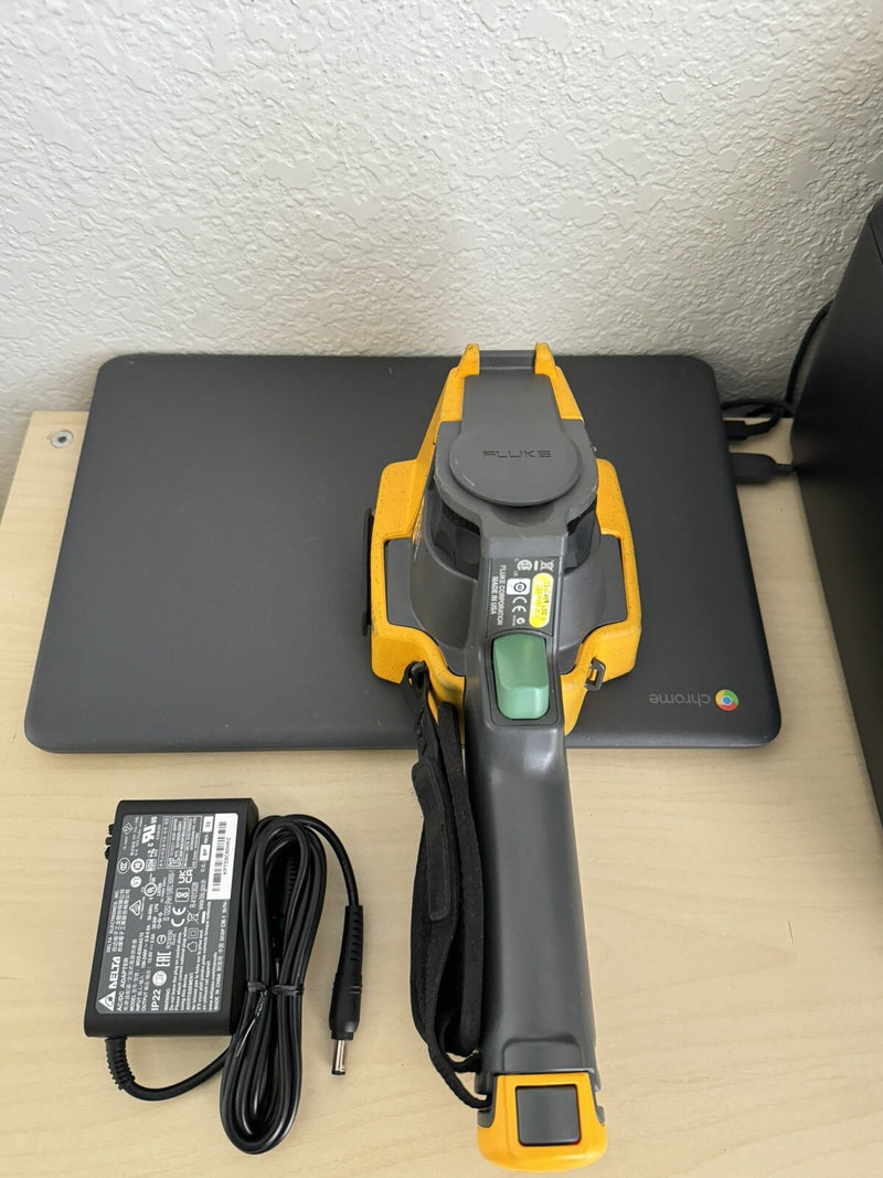 FLUKE TI27 60HZ 240 X 180 THERMAL IMAGING CAMERA WITH BATTERY & CHARGER-