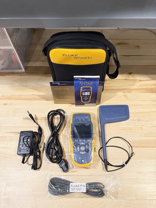 FLUKE NETWORKS AIRCHECK WIFI TESTER W/ ANTENNA & ACCESSORIES (NEW) RARE