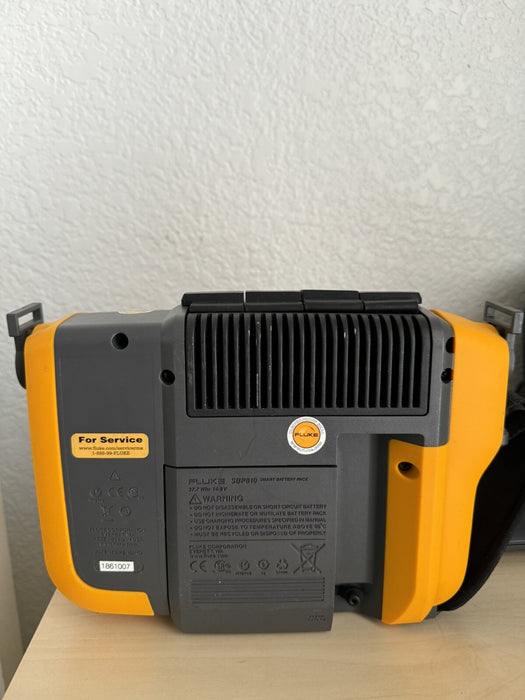 FLUKE 810 VIBRATION TESTER & TACHOMETER/FREE SHIPPING / SHIPS FAST