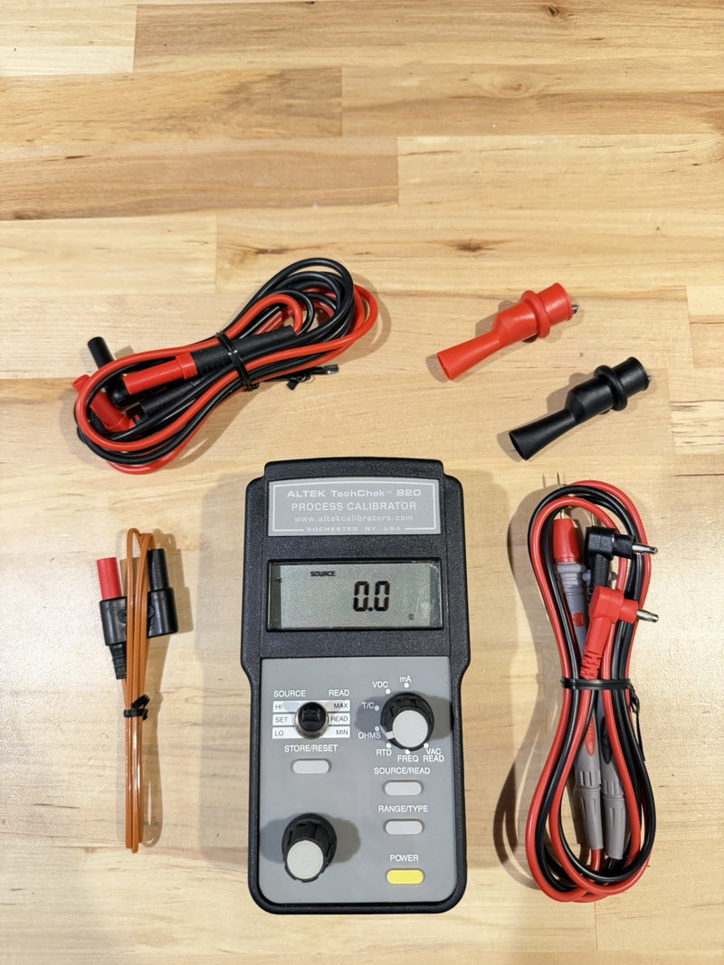 ALTEK TECHCHEK 820 PROCESS CALIBRATOR WITH LEADS & CLIPS TESTED