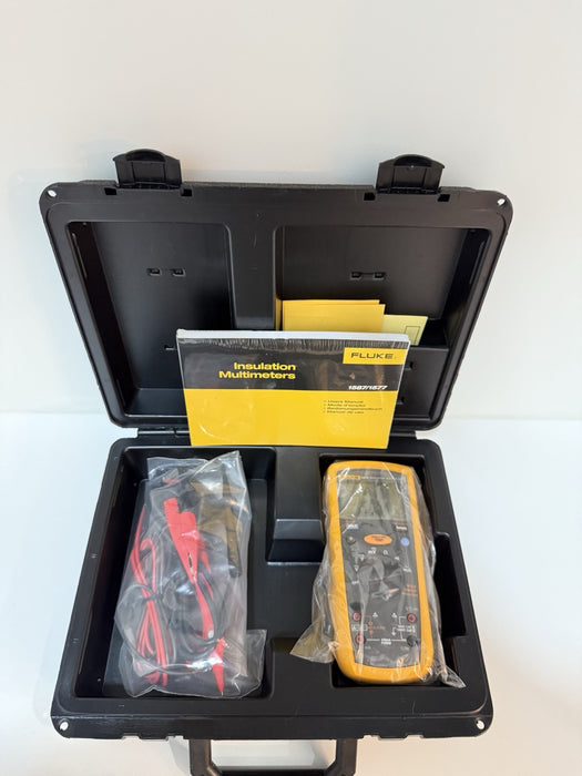 FLUKE 1577 INSULATION MULTIMETER W/ LEADS & CASE (NEW SEALED) - SHIPS FAST
