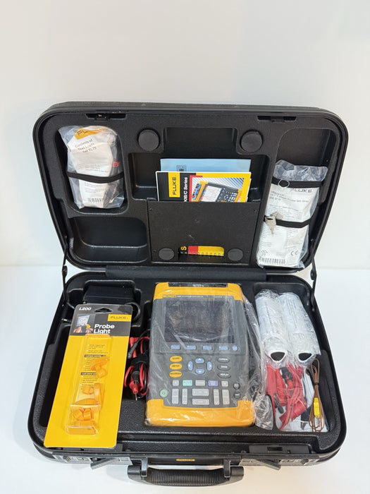 FLUKE 199C 200MHZ 2.5GS/S SCOPEMETER COLOR ACCESSORIES NEW