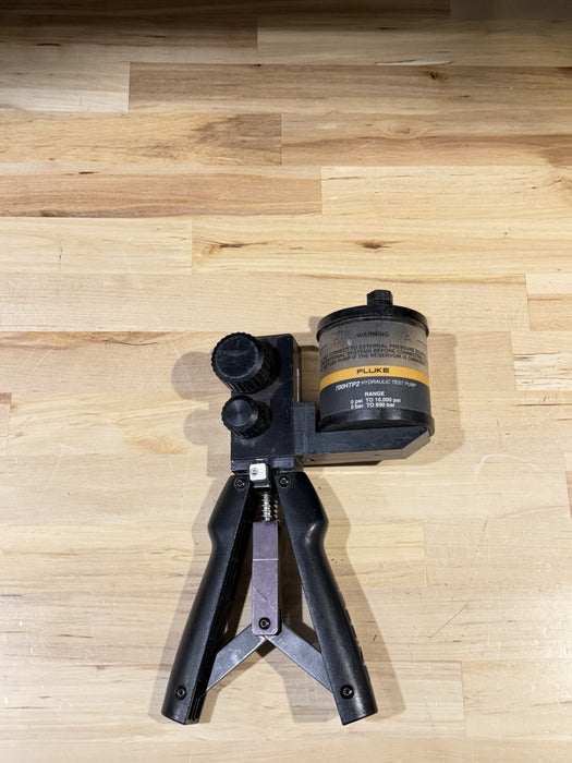 FLUKE 700HTP-2 HYDRAULIC TEST PUMP 10,000 PSI 690 BAR (TESTED) SHIPS FAST