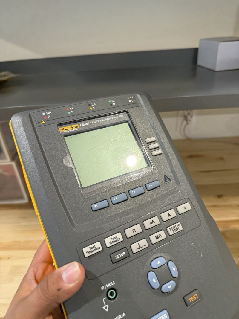 FLUKE ESA615 115V ELECTRICAL SAFETY ANALYZER TESTER WITH LEADS & CHARGER TESTED