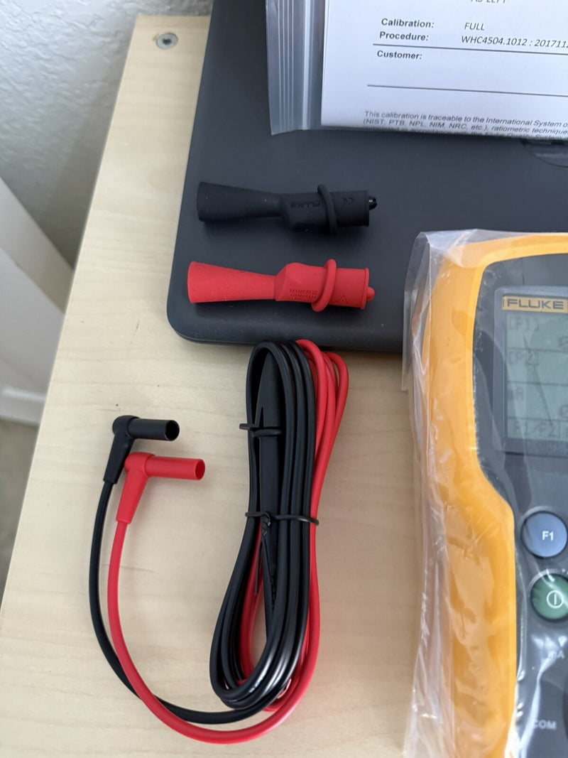 FLUKE 721-1603 DUAL SENSOR PRESSURE CALIBRATOR 16 PSIG 300 PSIG MFD 2024