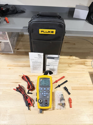 FLUKE 719 PRO 300G ELECTRIC PRESSURE CALIBRATOR W/ ACCESSORIES (SHIPS FREE)