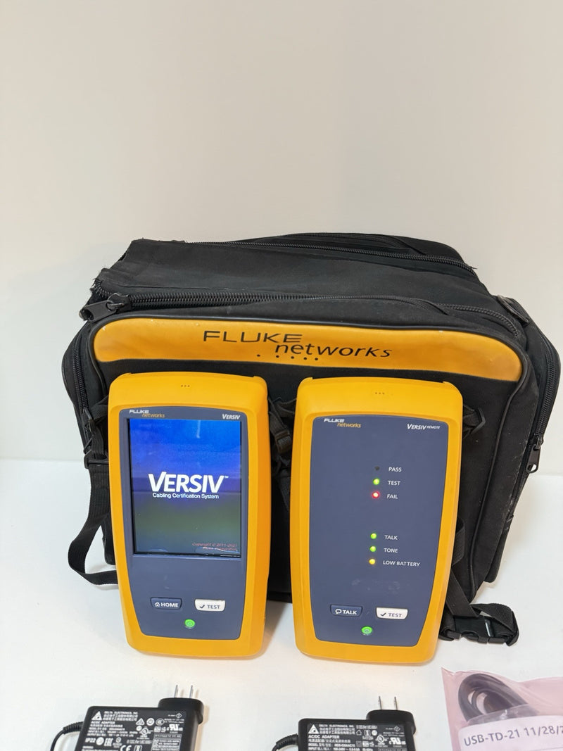FLUKE NETWORKS VERSIV MAINFRAME & REMOTE WITH BAG & ACCESSORIES
